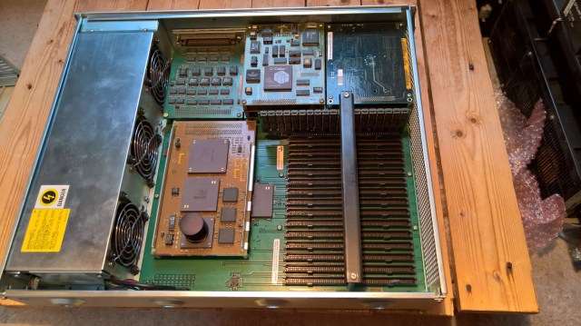 DECstation 5000 Inside